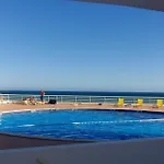Oura Ocean Front דירה אלבופיירה