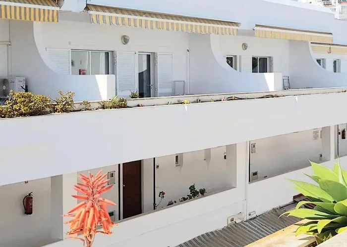 Lejlighed Oura Ocean Front