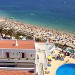 Oura Ocean Front *