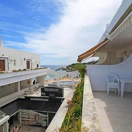 公寓 Oura Ocean Front *