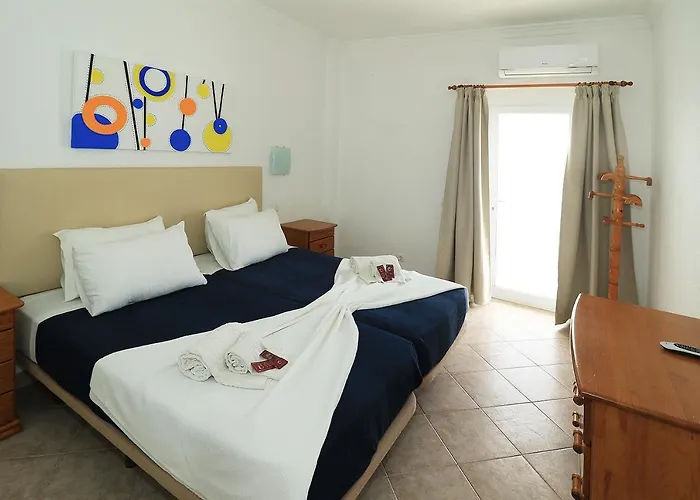 Oura Ocean Front Apartman