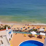 Oura Ocean Front Αλμπουφέιρα