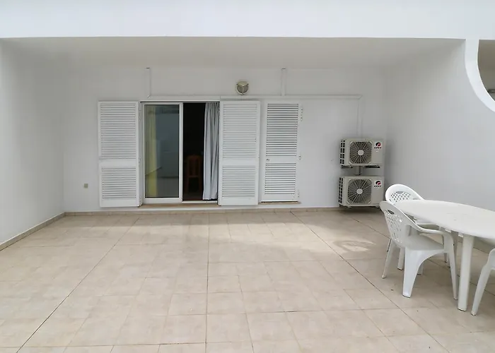 Oura Ocean Front Appartement *