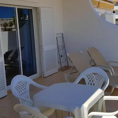 Oura Ocean Front Apartment Albufeira