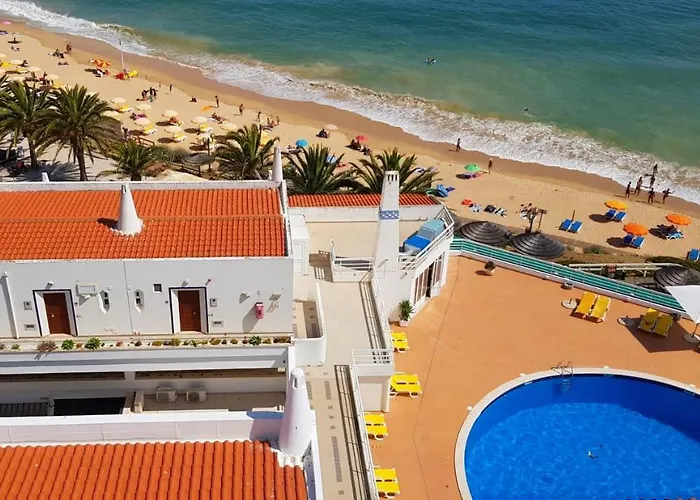 Oura Ocean Front Appartamento *