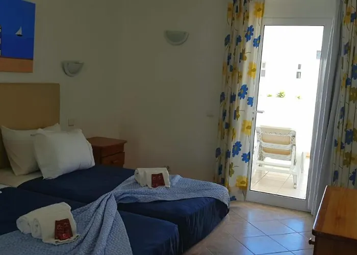 Appartamento Oura Ocean Front